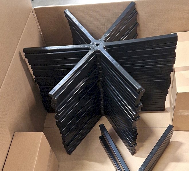 Formsprutning av plast ersätter fräsning från block