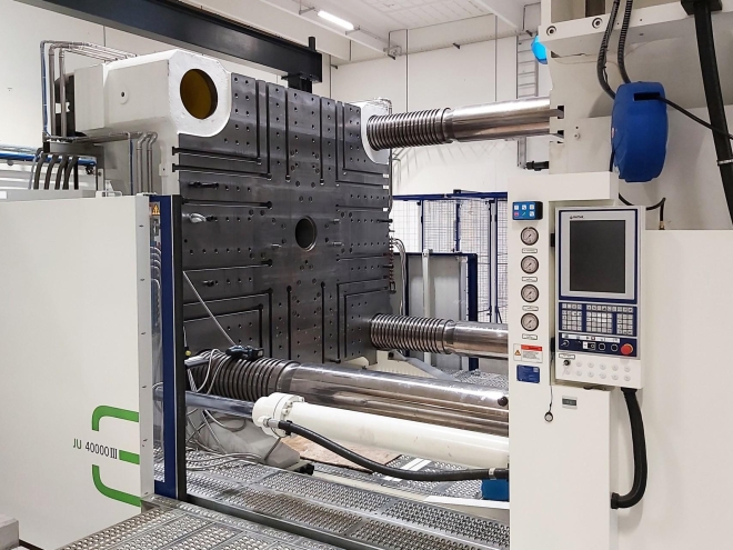 Formsprutning av plast i POM