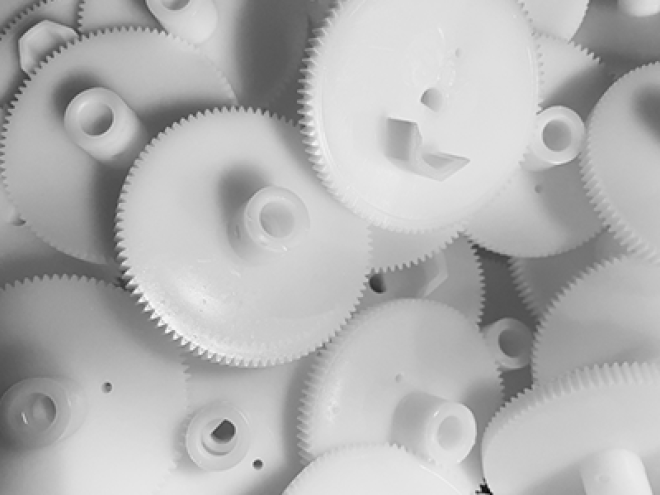 Formsprutning av plast i POM